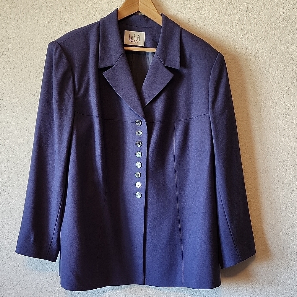Le Suit Women's 8 Button Periwinkle Blue Lined 100% Wool Blazer Size 20W